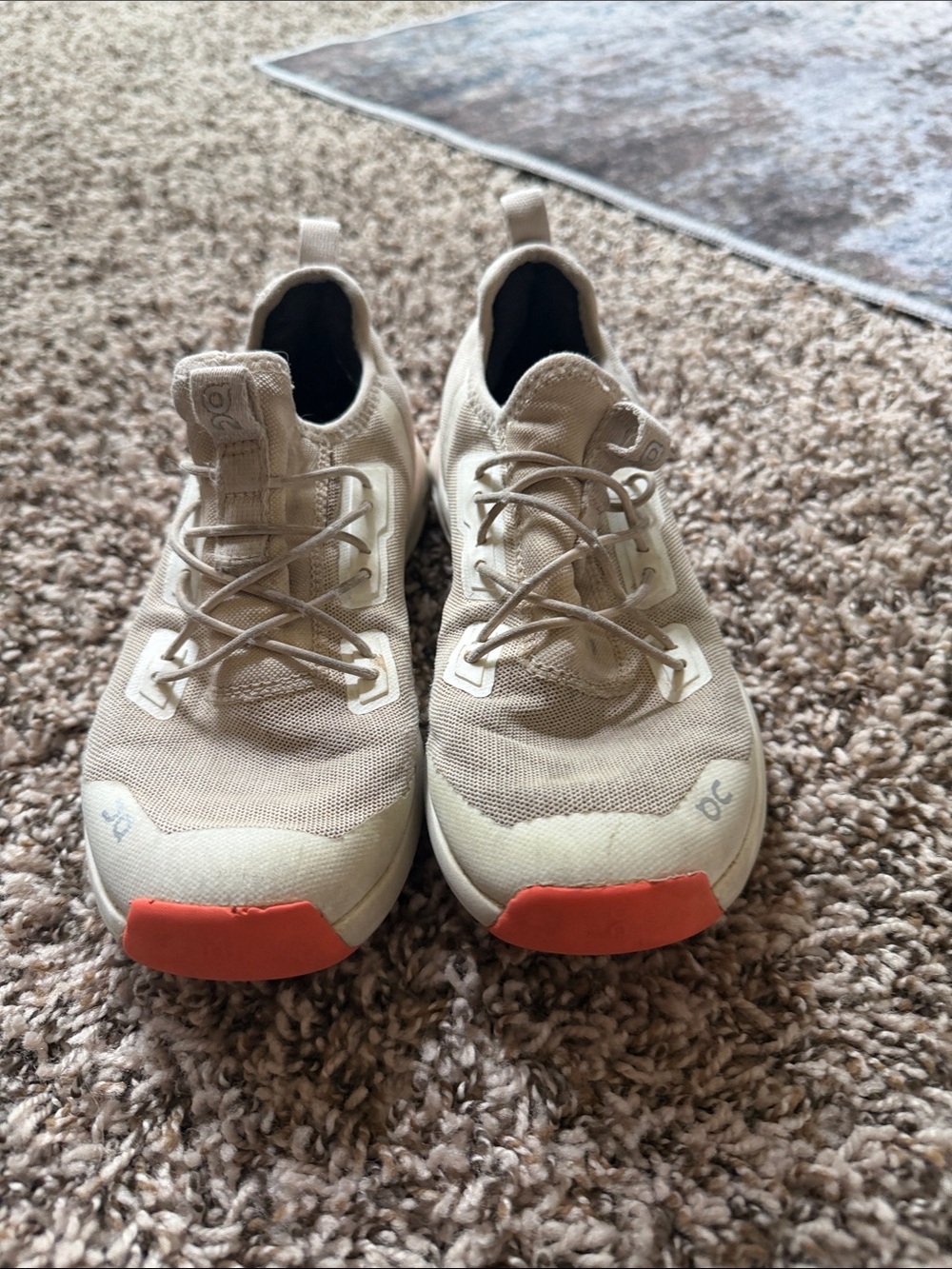 Boys On Running Beige and knit Sneakers with Coral Toe Accents - Picture 3 of 5